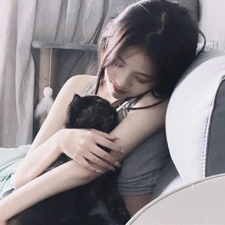 白圣女与黑牧师